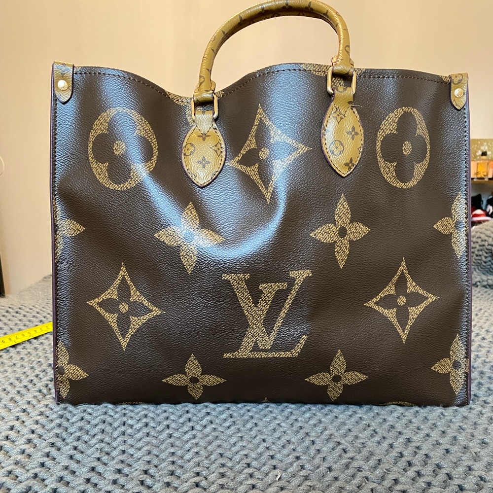 Louis Vuitton Monogram Canvas Vertical Tote in Brown and Gold - Picture 8 of 9